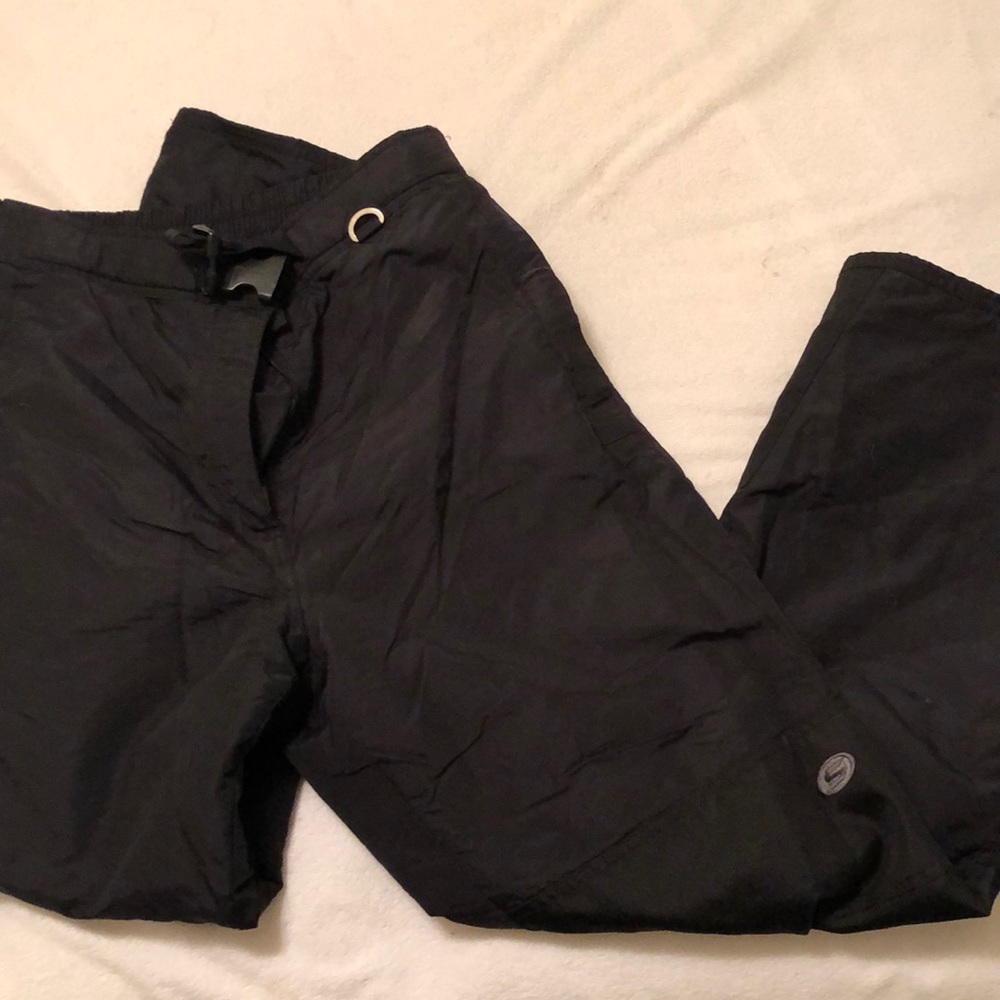 Women’s snow pants, size 10